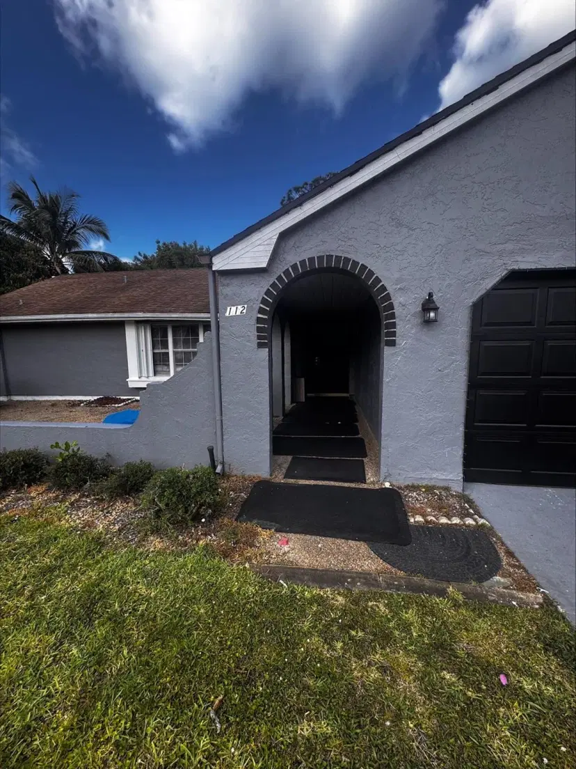 Picture of 112 NE Caprona Avenue, Port St Lucie FL 34983