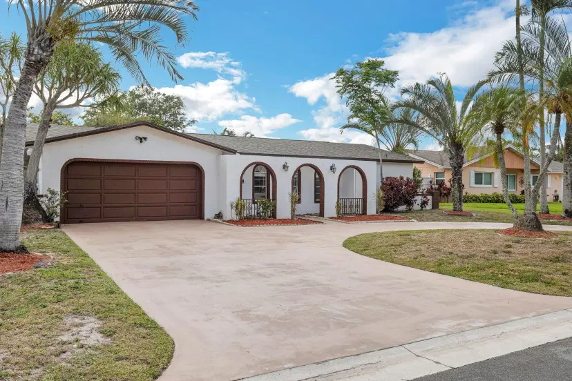 Picture of 326 Sandpiper Avenue, Royal Palm Beach FL 33411