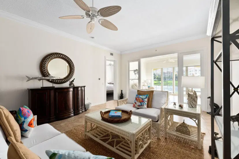 Picture of 1 Harbour Isle 101 Drive E 101, Fort Pierce FL 34949