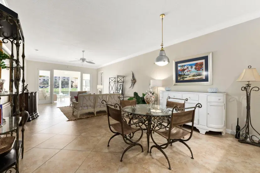 Picture of 1 Harbour Isle 101 Drive E 101, Fort Pierce FL 34949