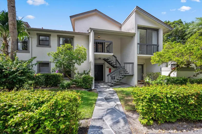 Picture of 11223 Pond View Drive A203, Wellington FL 33414