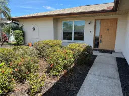 Picture of 9708 Foxglove Cir, Fort Myers, FL 33919