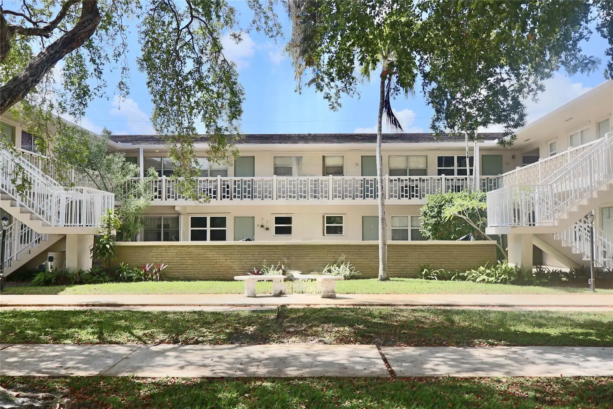 Picture of 3500 Harrison St 12, Hollywood, FL 33021