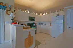 Picture of 711 NW 193Rd Ave, Pembroke Pines, FL 33029
