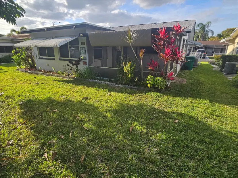 Picture of 7110 NW 57Th Ct, Tamarac FL 33321