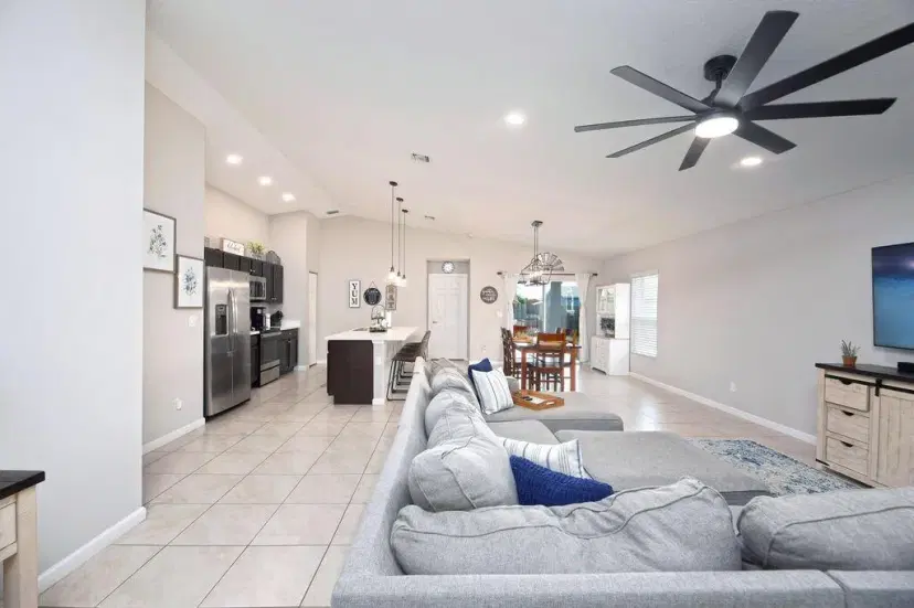 Picture of 1709 SW Monterrey Lane, Port St Lucie FL 34953