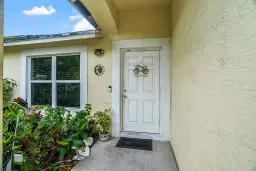 Picture of 192 NE Caprona Ave, Port St Lucie, FL 34983