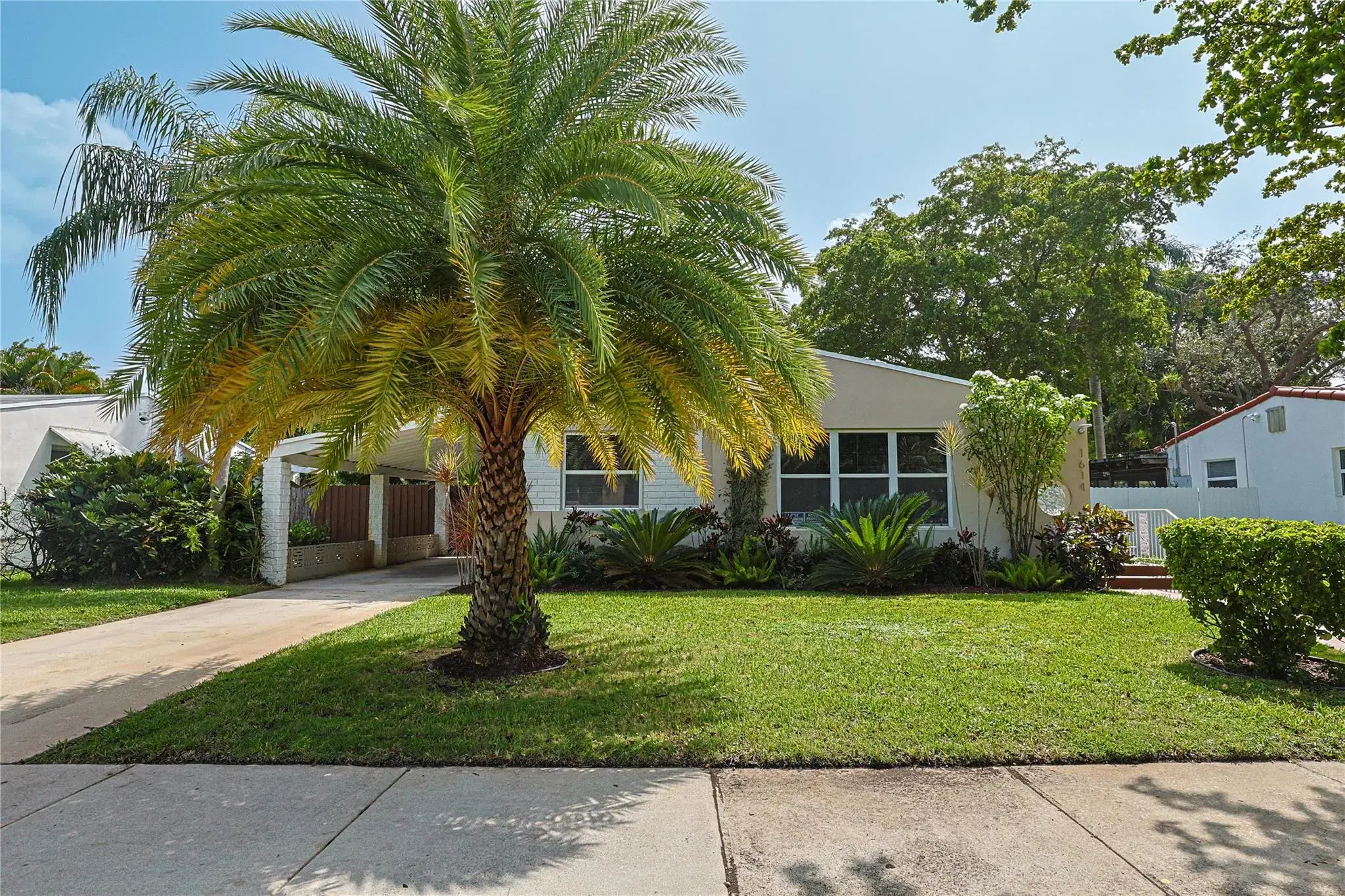 Picture of 1614 Plunkett St, Hollywood, FL 33020