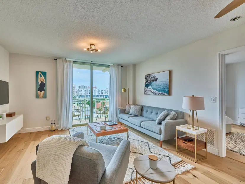 Picture of 610 Clematis Street 522, West Palm Beach FL 33401