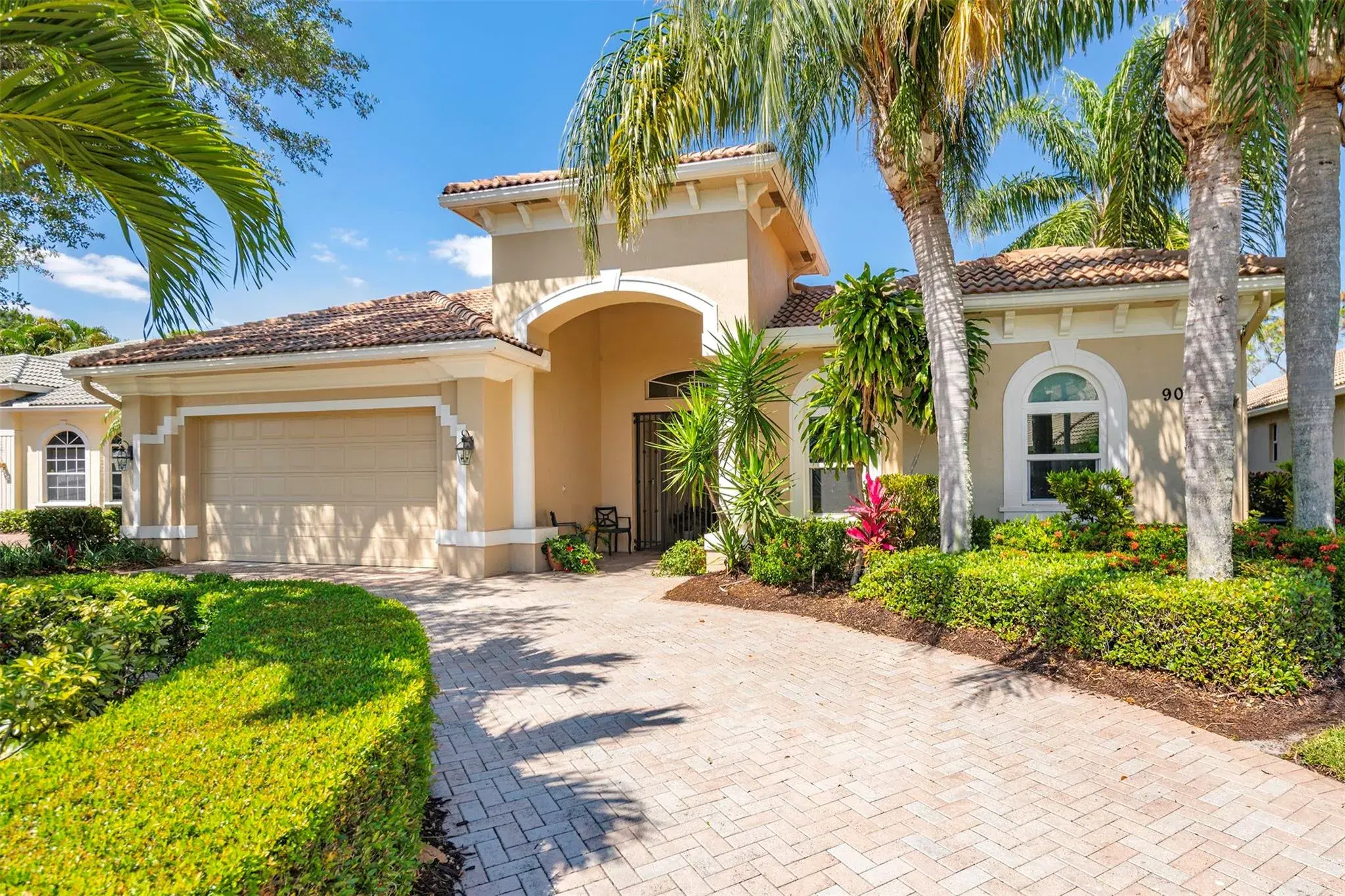 Picture of 9005 One Putt Place, Port St Lucie, FL 34986