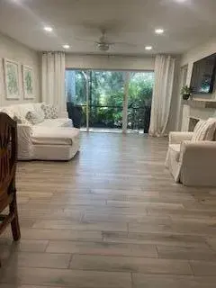 Picture of 1814 Presidential Way 101, West Palm Beach, FL 33401