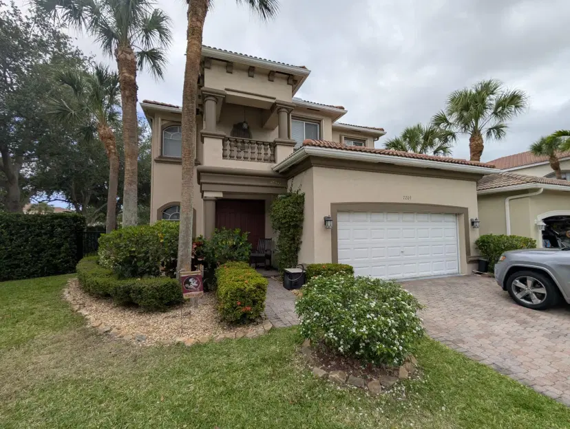 Picture of 7209 Shady Grove Ln, Boynton Beach FL 33436