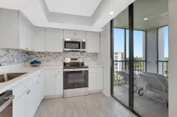 Picture of 6805 Willow Wood Drive 5074, Boca Raton, FL 33434