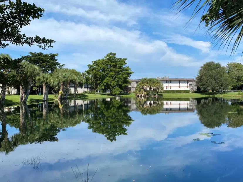 Picture of 7 Greenway Village N 211, Royal Palm Beach FL 33411
