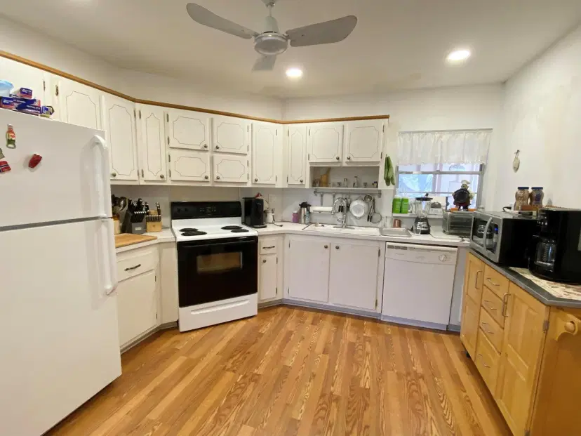 Picture of 7 Greenway Village N 211, Royal Palm Beach FL 33411