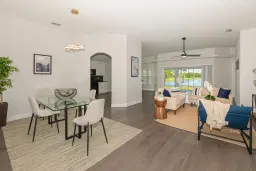 Picture of 590 Valencia Cir, Vero Beach, FL 32968