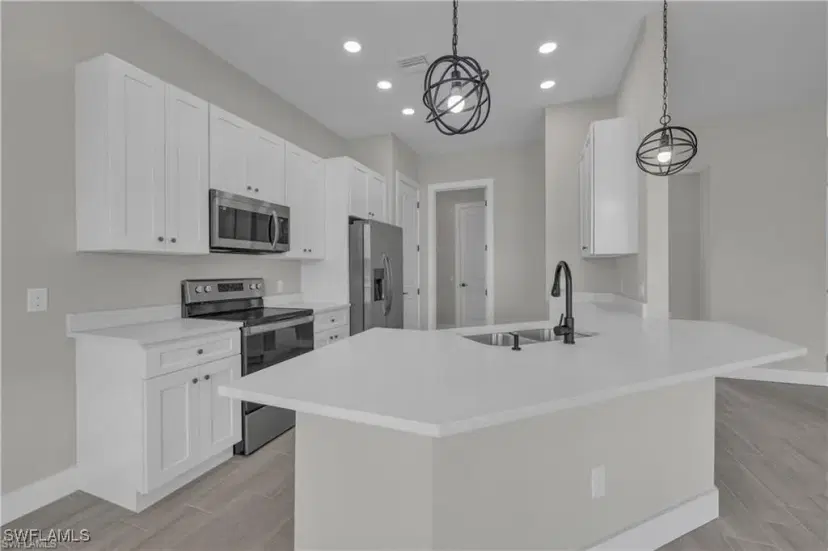 Picture of 430 Mercedes Ct, Lehigh Acres FL 33972