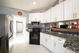 Picture of 252 Brier Circle, Jupiter, FL 33458