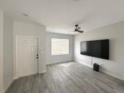 Picture of 1605 SE 20Th Ter, Homestead, FL 33035