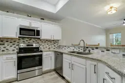 Picture of 10360 SW Stephanie Way 6-204, Port St Lucie, FL 34987
