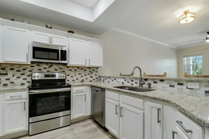 Picture of 10360 SW Stephanie Way 6-204, Port St Lucie FL 34987