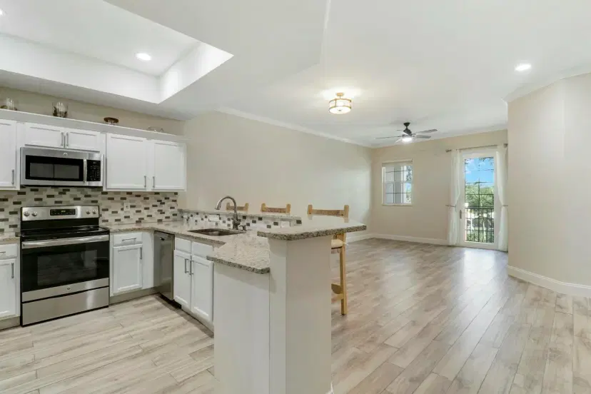 Picture of 10360 SW Stephanie Way 6-204, Port St Lucie FL 34987