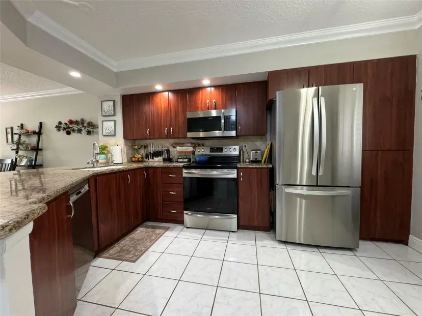 Picture of 2221 Cypress Island Dr 101, Pompano Beach FL 33069