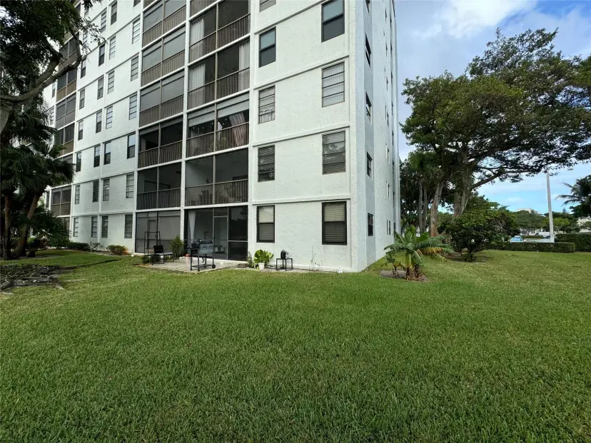 Picture of 2221 Cypress Island Dr 101, Pompano Beach FL 33069
