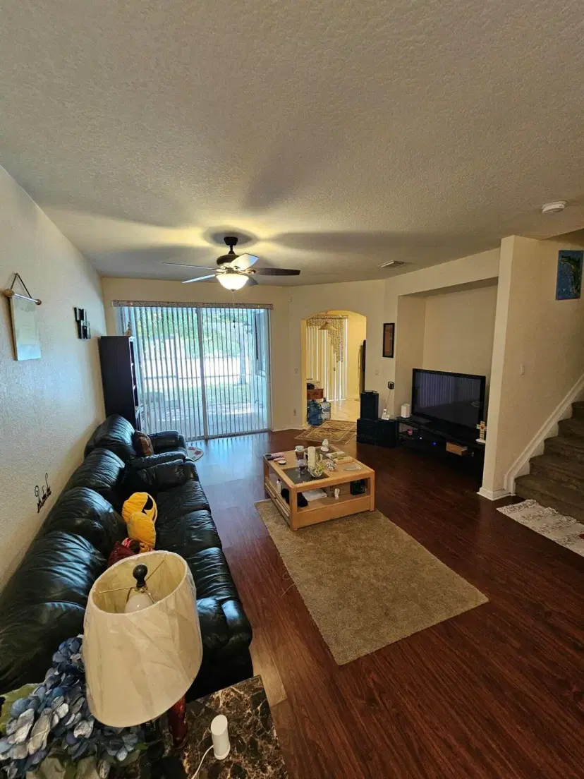 Picture of 2128 Oakmont Drive 2128, Riviera Beach FL 33404