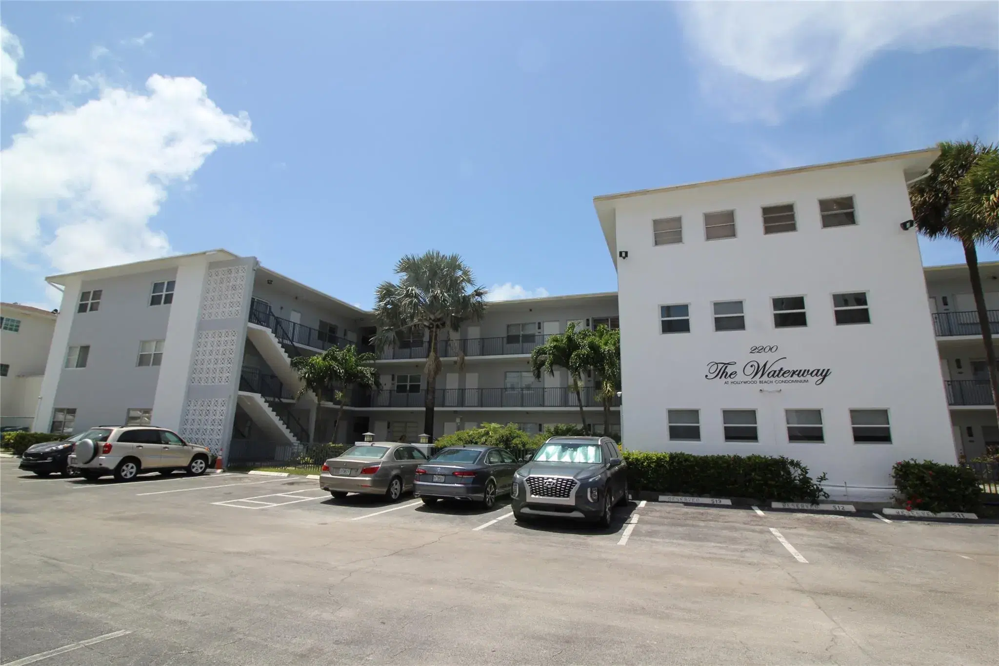 Picture of 2200 S Ocean Dr N-213, Hollywood, FL 33019
