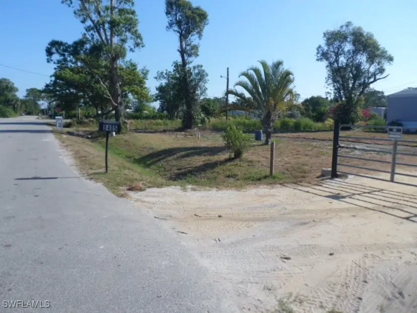 Picture of 8405 Ebson Dr, North Fort Myers FL 33917