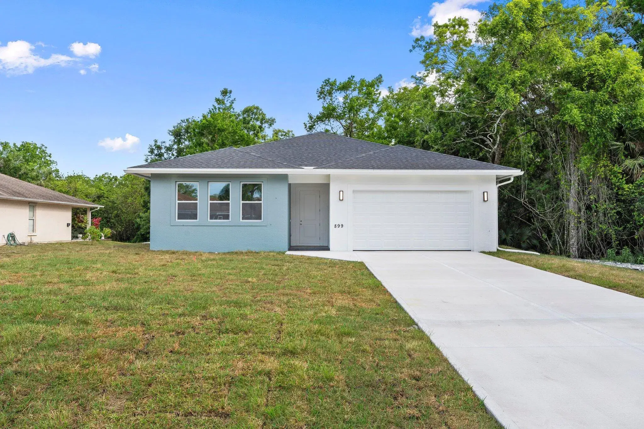 Picture of 899 Gladiola Avenue, Sebastian, FL 32958