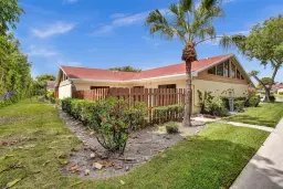 Picture of 4343 Woodstock Dr B, West Palm Beach, FL 33409