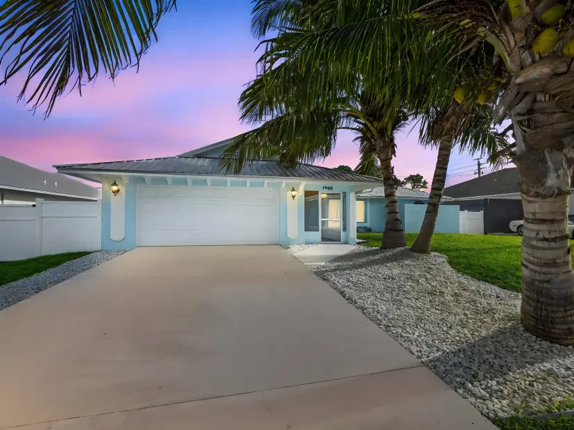 Picture of 1409 SW Aachen Avenue, Port St Lucie FL 34953