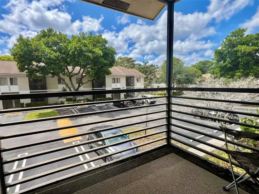 Picture of 504 Gardens Dr 203, Pompano Beach FL 33069