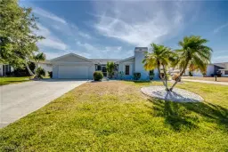 Picture of 627 SE 20Th Pl, Cape Coral, FL 33990