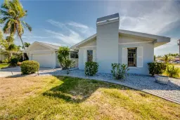 Picture of 627 SE 20Th Pl, Cape Coral, FL 33990