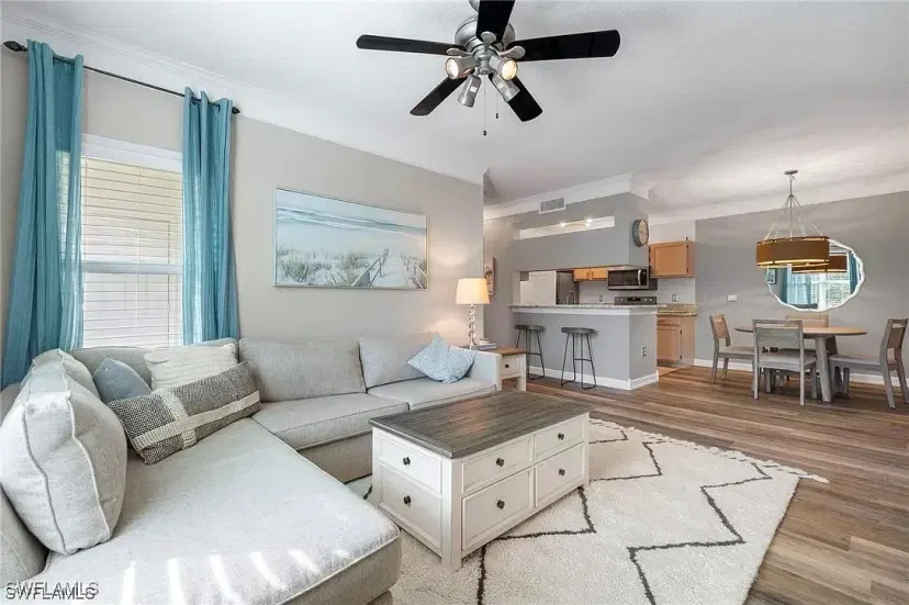 Picture of 11541 Villa Grand 817, Fort Myers FL 33913