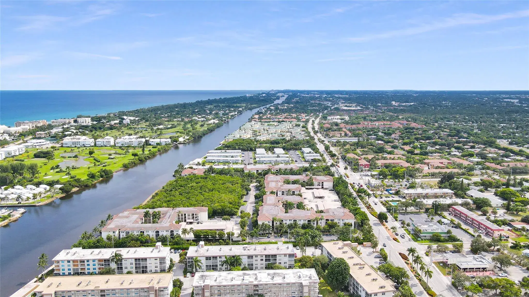 Picture of 2319 Tuscany Way 2319, Boynton Beach, FL 33435