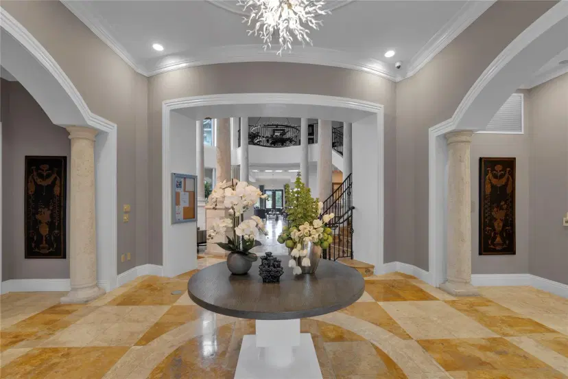 Picture of 2319 Tuscany Way 2319, Boynton Beach FL 33435