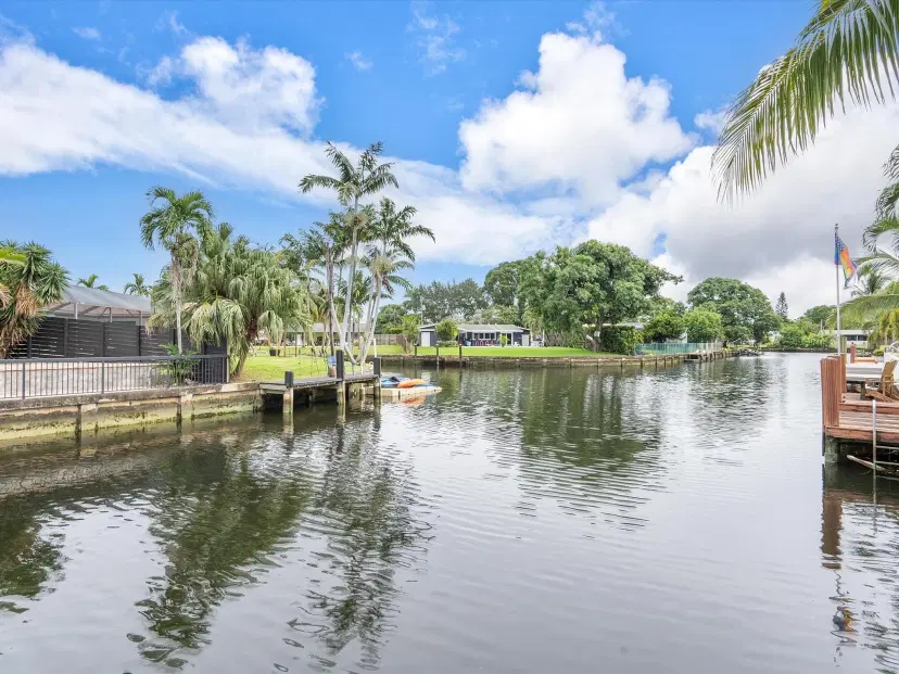 Picture of 1941 NW 33Rd Ct, Oakland Park FL 33309
