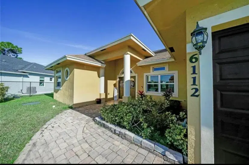 Picture of 6112 NW Ginger Lane, Port St Lucie FL 34986