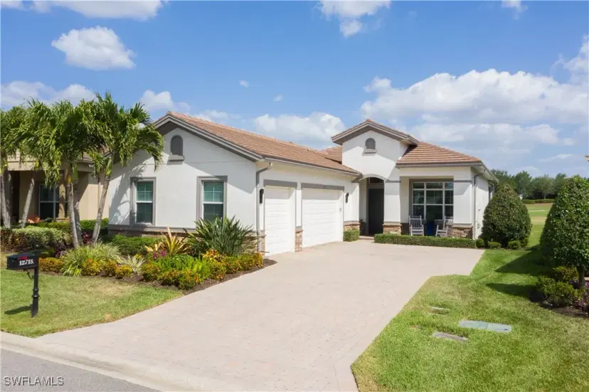 Picture of 12715 Fairway Cove Ct, Fort Myers FL 33905
