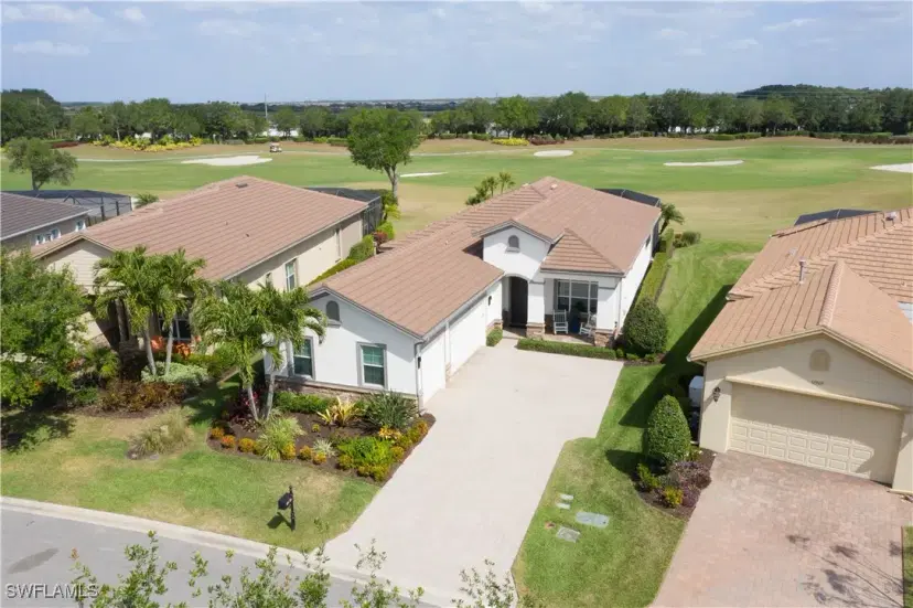 Picture of 12715 Fairway Cove Ct, Fort Myers FL 33905