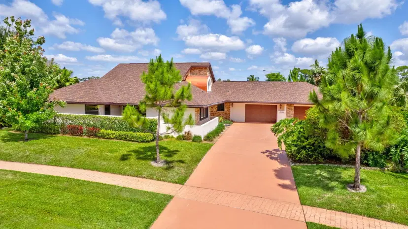 Picture of 12682 Headwater Circle, Wellington FL 33414