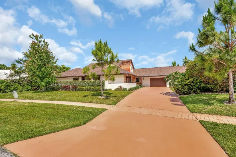 Picture of 12682 Headwater Circle, Wellington FL 33414