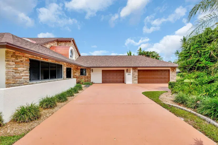 Picture of 12682 Headwater Circle, Wellington FL 33414