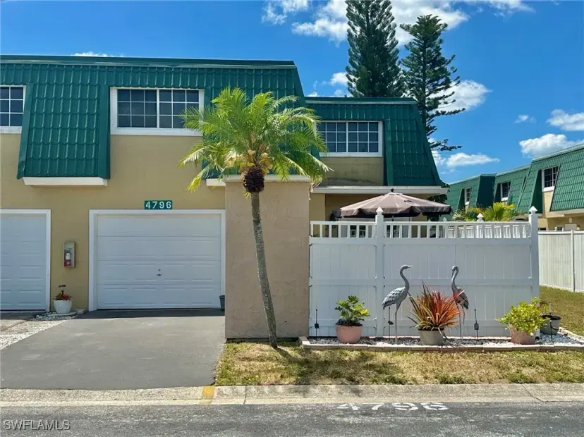 Picture of 4796 Harbour Cay Blvd, Fort Myers FL 33919