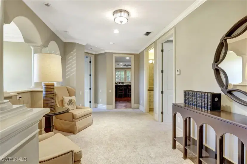 Picture of 1947 Gordon River Ln, Naples FL 34104