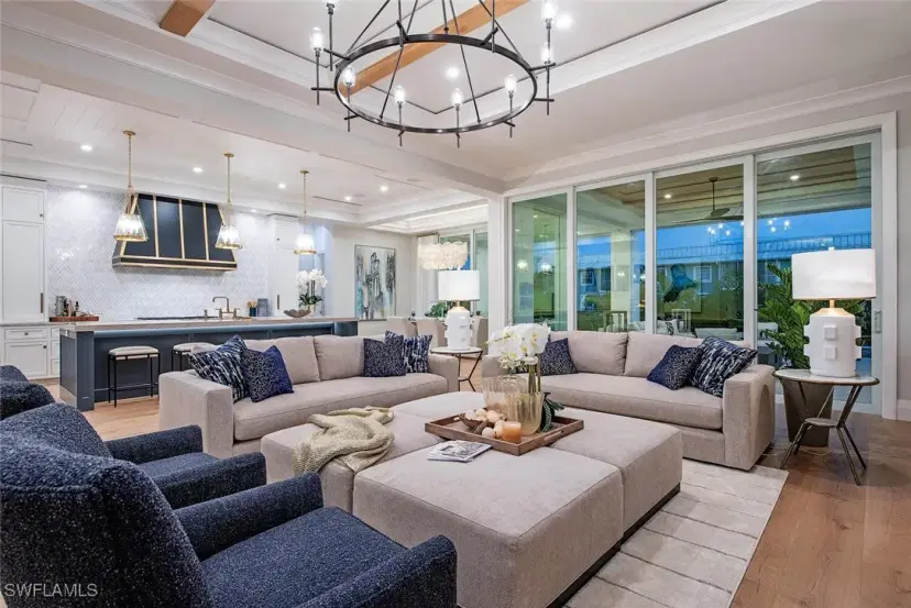 Picture of 1380 Pelican Ave, Naples FL 34102